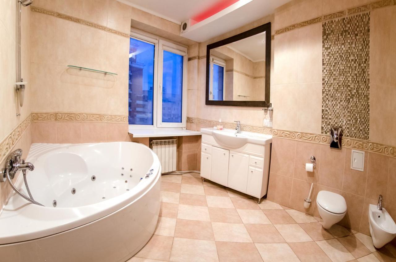 Hotrent City Kyjev Exteriér fotografie